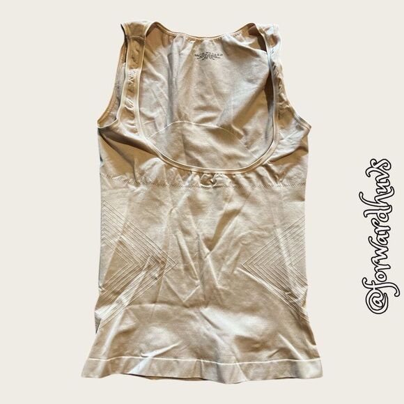 Beige Bali Shapewear Camisole - Size 2X - Picture 1 of 7
